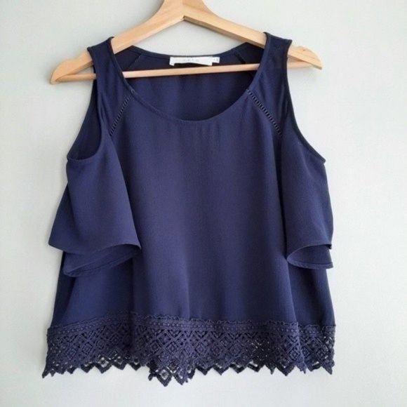 ASTR The Label Cold Shoulder Blouse Lace Trim Sz S - Picture 2 of 9